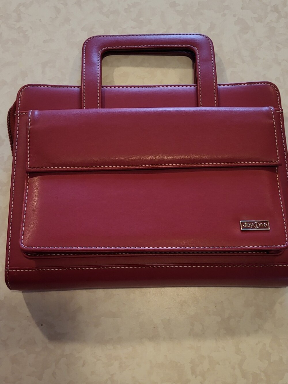 Franklin Covey Day One Agenda 7 Ring Bag With Retractable Handles